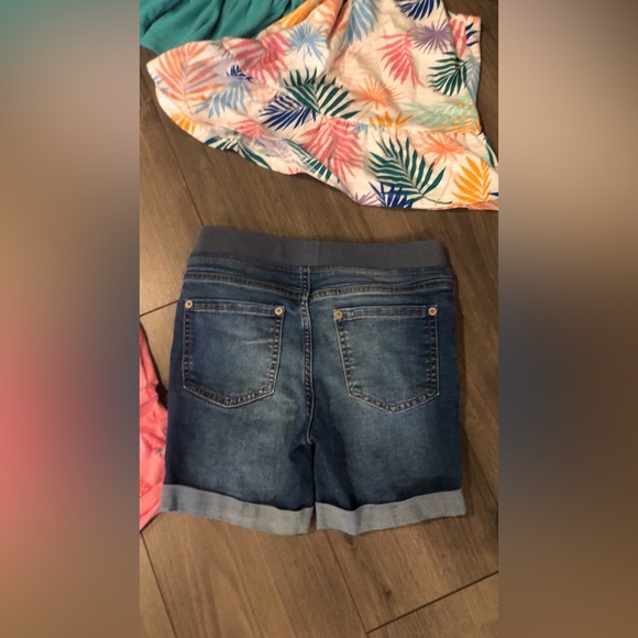 Girls summer clothing bundle - Picture 10 of 10